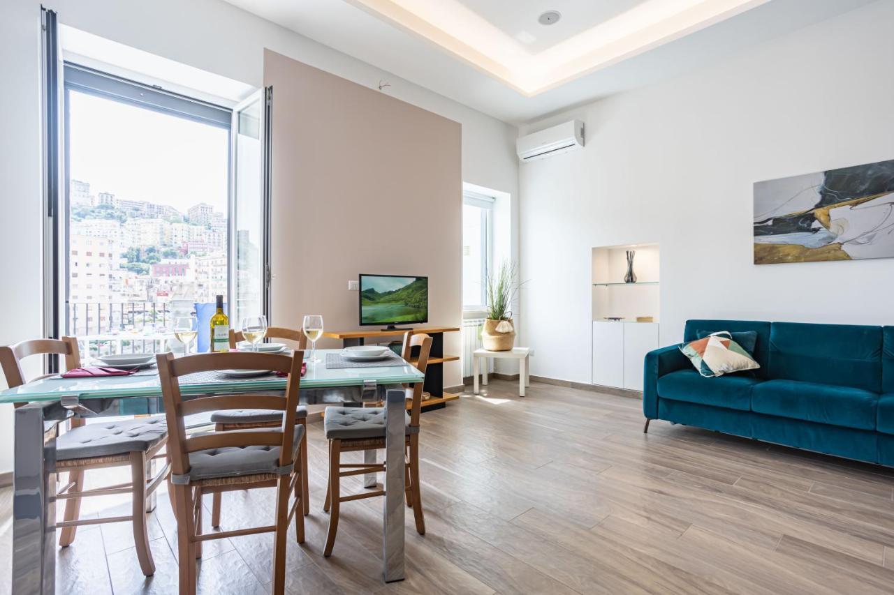 Hostly - Tarsia 50-Beautiful Terrace On Naples Apartment Exterior photo