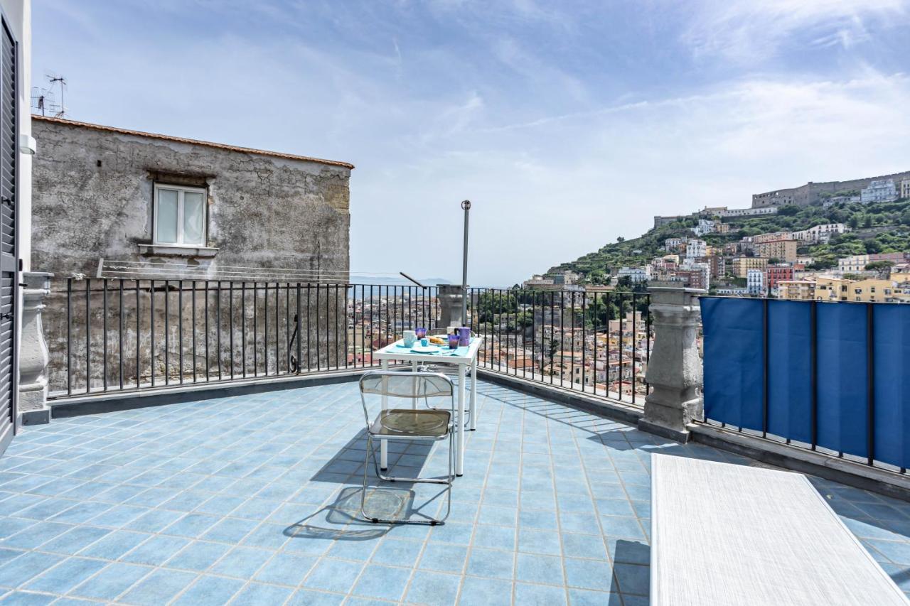 Hostly - Tarsia 50-Beautiful Terrace On Naples Apartment Exterior photo